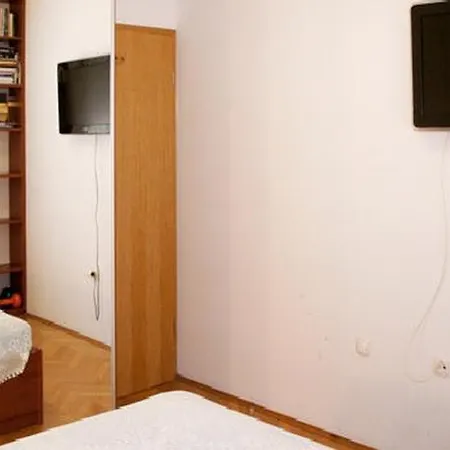 View Apartment *