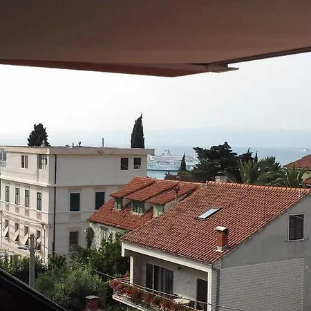 Apartment View *