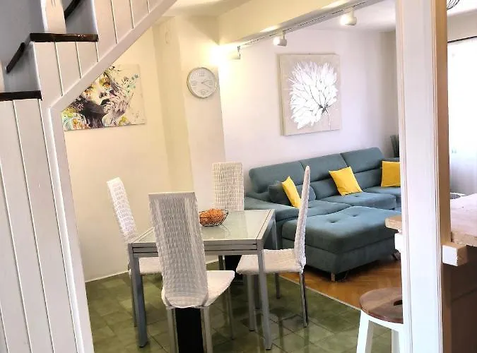 Lägenhet View Split